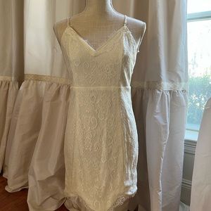 NWT Jealous Tomato Med lace dress w strappy back